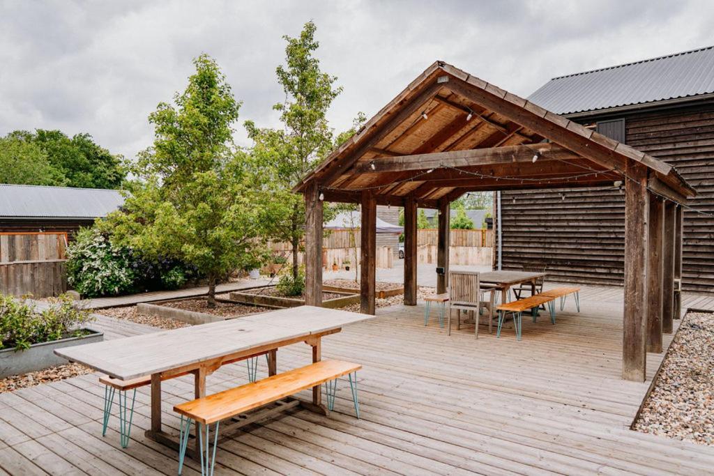 Creeksea Place Barns Burnham-on-Crouch Esterno foto